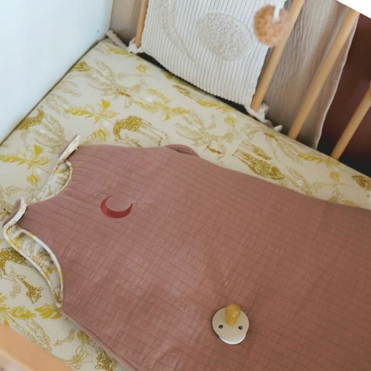 V5H2C2D137E2AD9A83027F5A22DBC5B658ER5774119P2