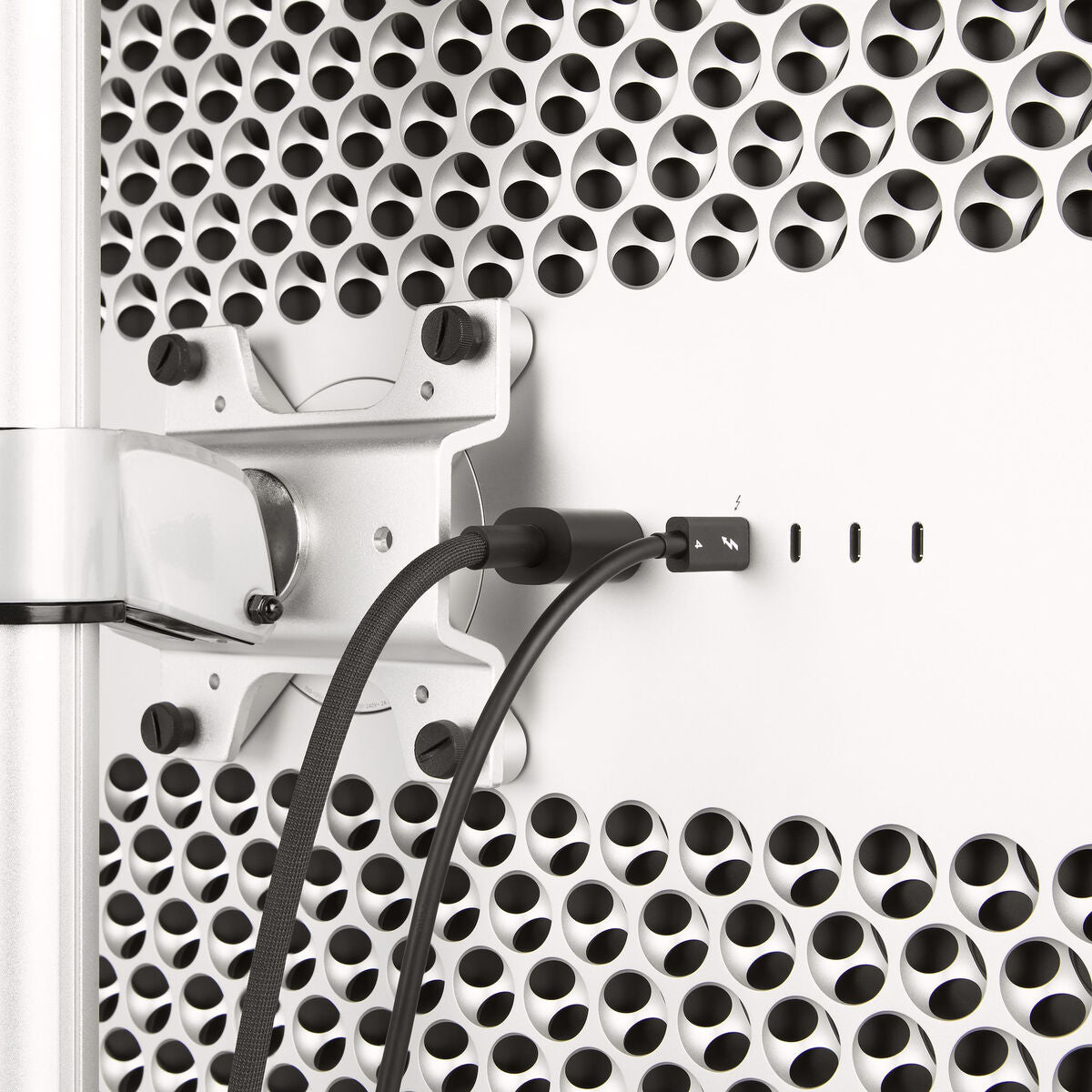 V8H244E32886A341FD174D44C8654BAF44DR3908634P3