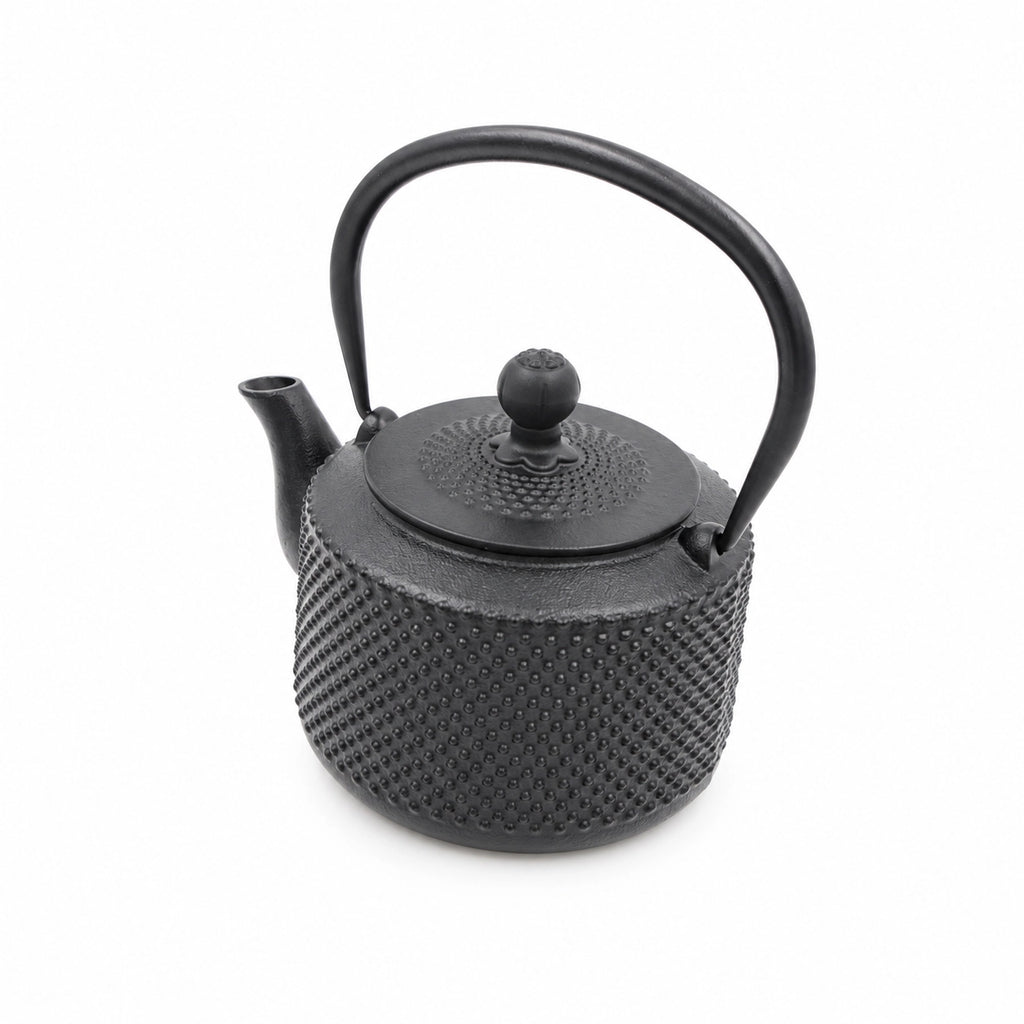 Ketaus arbatinukas su metaliniu sieteliu TR2309A