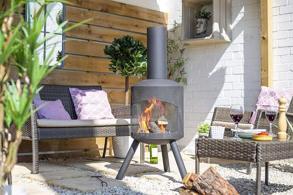 Laužavietė su kaminu