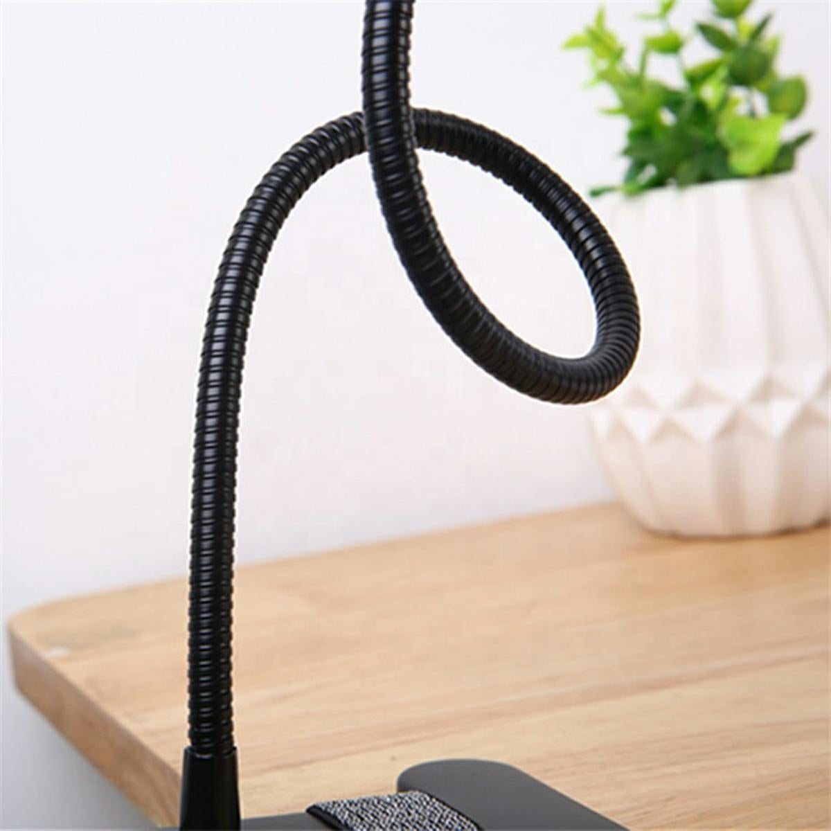 LED lempa su segtuku
