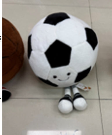 Pliušinis futbolo kamuolys su kojytėmis